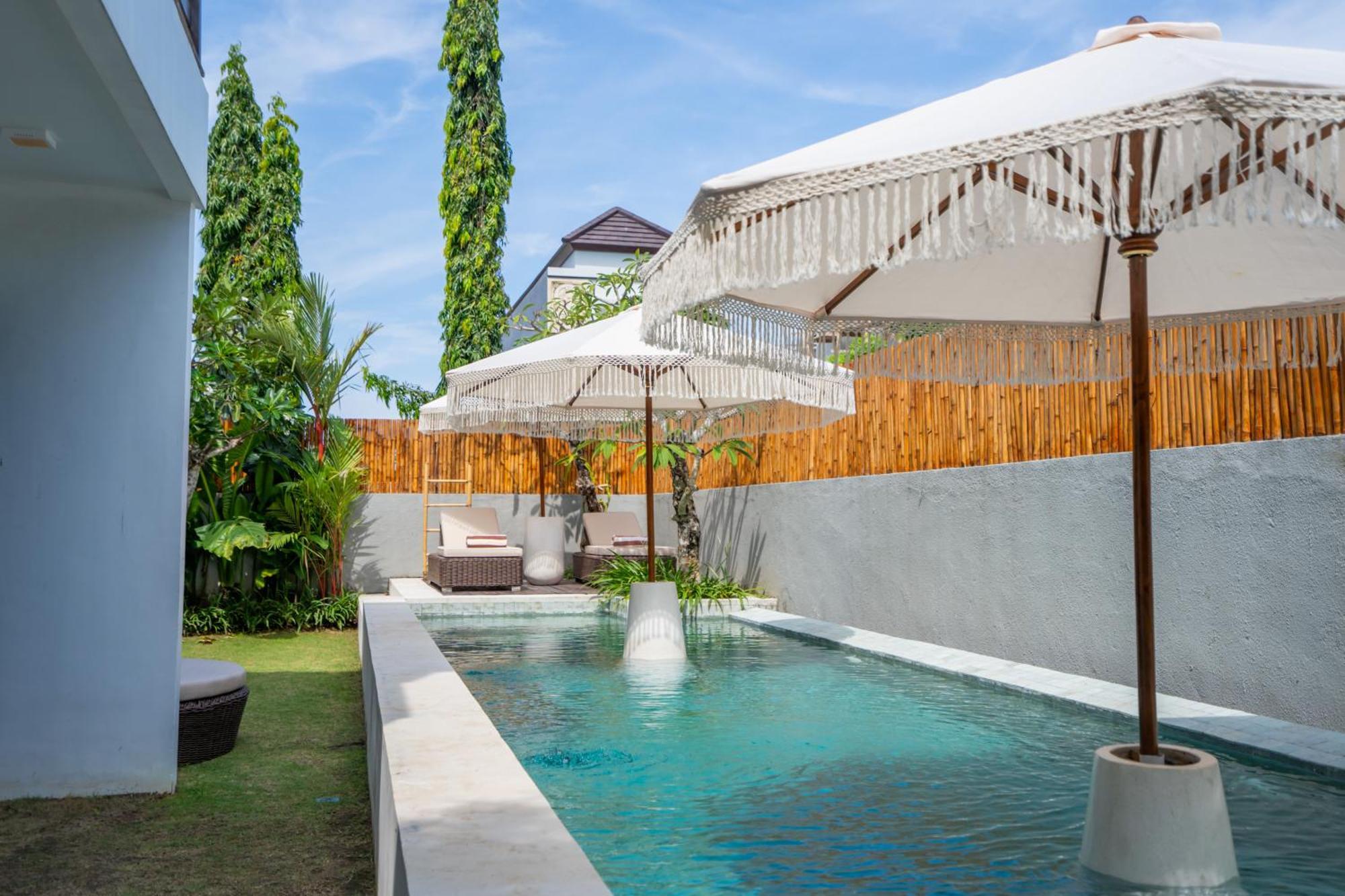 Skyfall Luxury Beach Villa Nusa Dua  Exterior photo